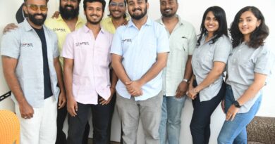 “ಸೀಸ್ ಕಡ್ಡಿ” ಚಿತ್ರದ ಟ್ರೈಲರ್ ಬಿಡುಗಡೆ ಮಾಡಿದ ನಿರ್ದೇಶಕ ಶ್ರೀನಿ